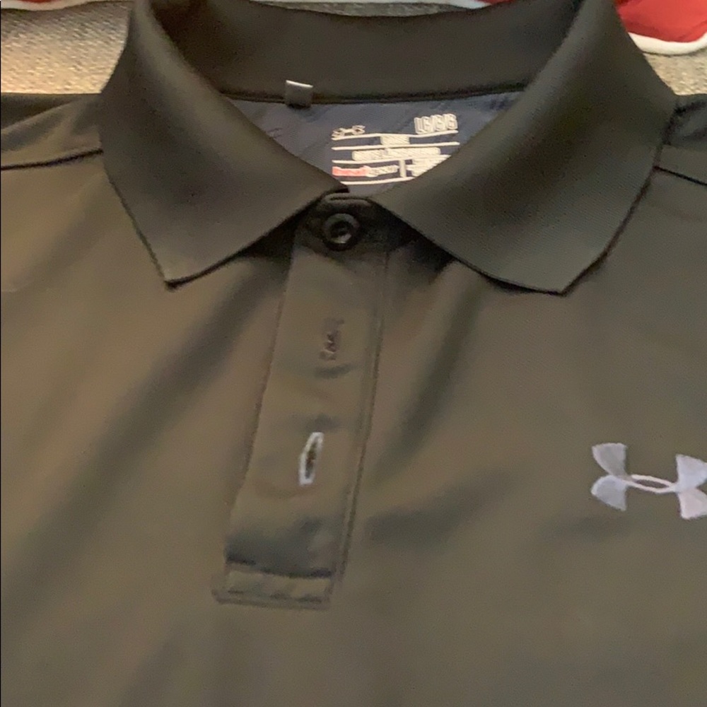 Men’s Under Armour Golf Shirt
